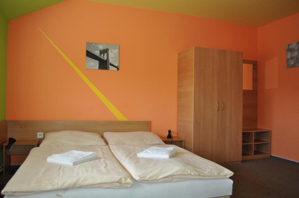 Sport Hotel Ostrov Trenčín Rum bild